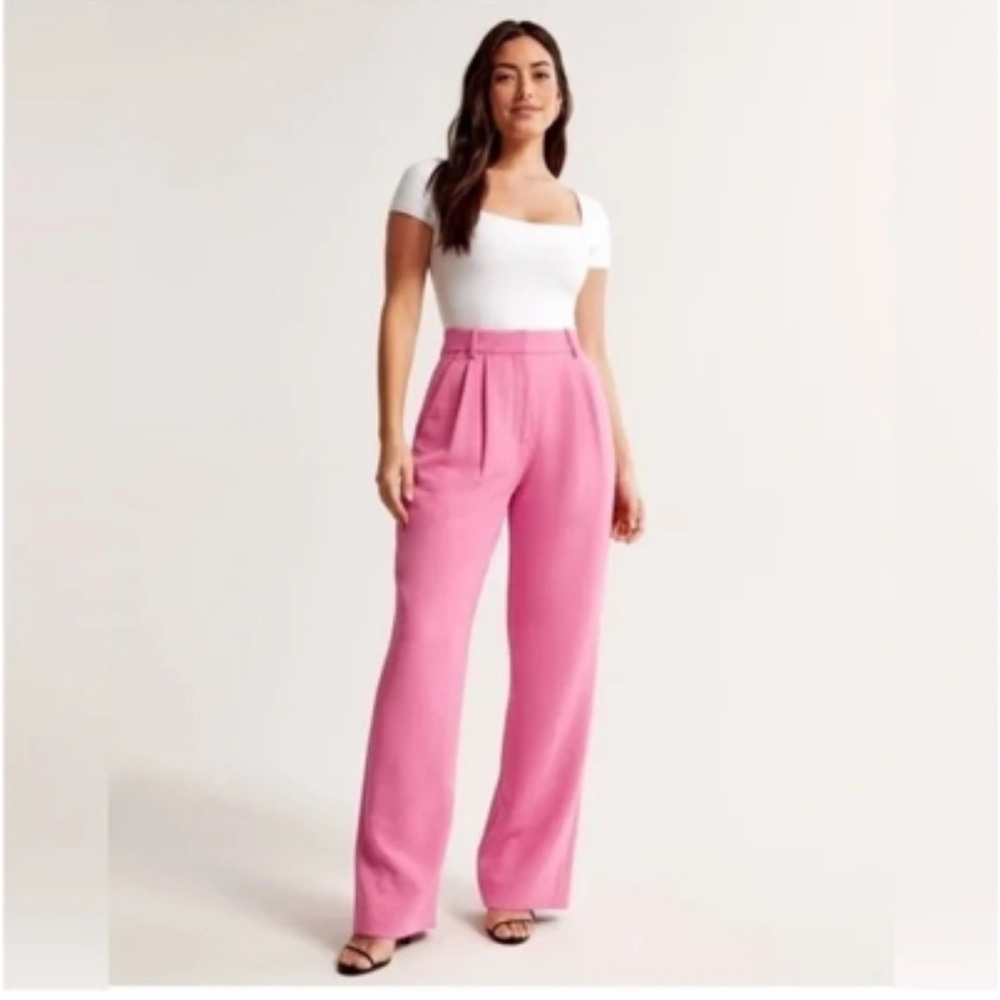 Abercrombie Sloane tailored pant.